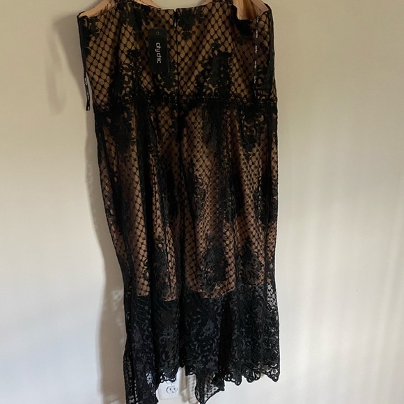 City Chic Women's Plus Size Glamorous Lace Dress - Picture 2 of 4